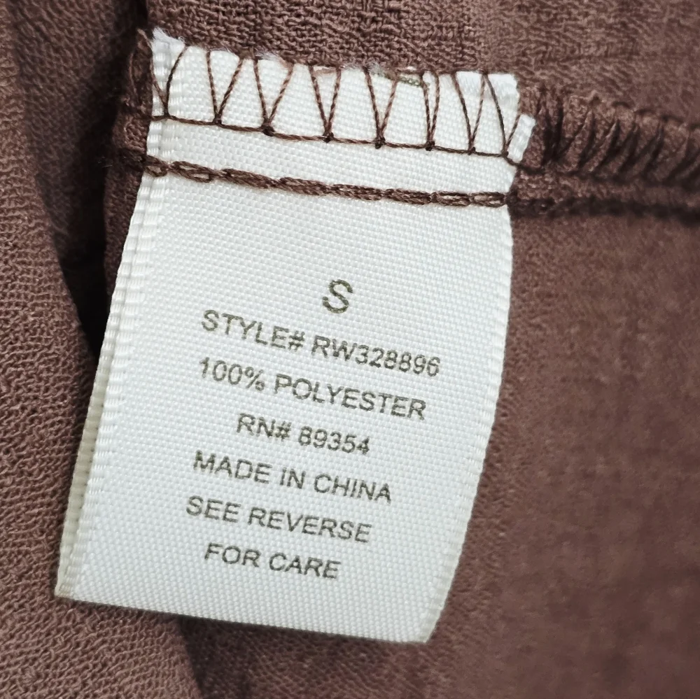 NWT No Comment Chocolate Brown Button Front Blouse - Picture 7 of 8